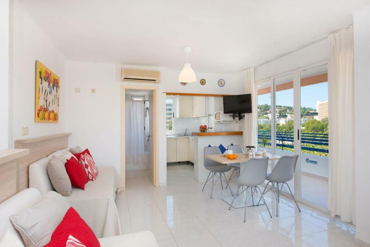 Apartamentos Calablanca Palmanova Buitenkant foto