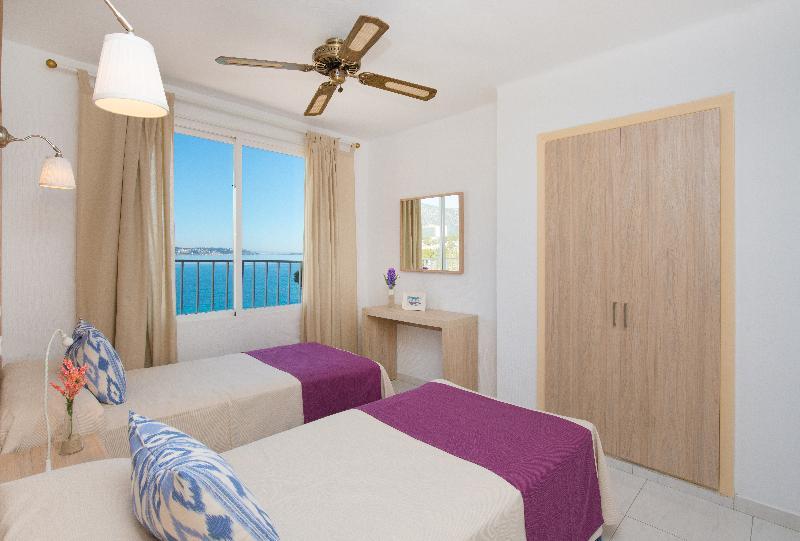 Apartamentos Calablanca Palmanova Buitenkant foto